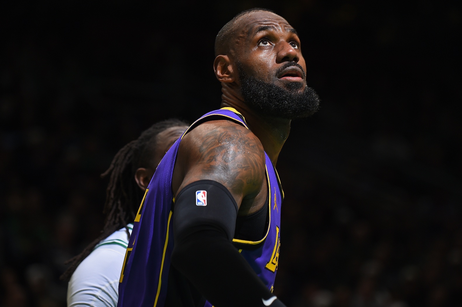 加时末段NBA季后赛焦点战，阿贾克斯战术微调，压力陡增，数据趋势出现新变化的简单介绍