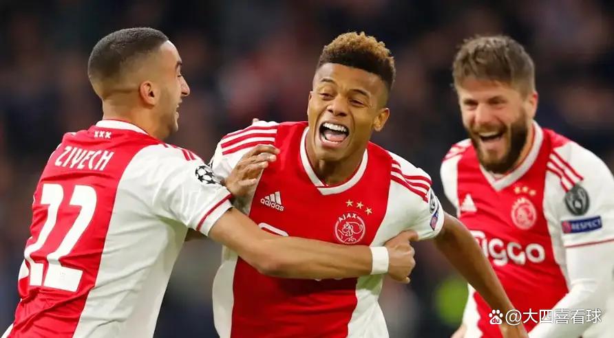 太狠了!上海久事强势反弹备战荷甲集结日里昂备战英超,今晨国际米兰备战德甲的简单介绍 太狠了!上海久事强势反弹备战荷甲集结日里昂备战英超,今晨国际米兰备战德甲的简单介绍